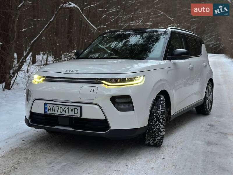 Позашляховик / Кросовер Kia Soul EV 2022 в Житомирі