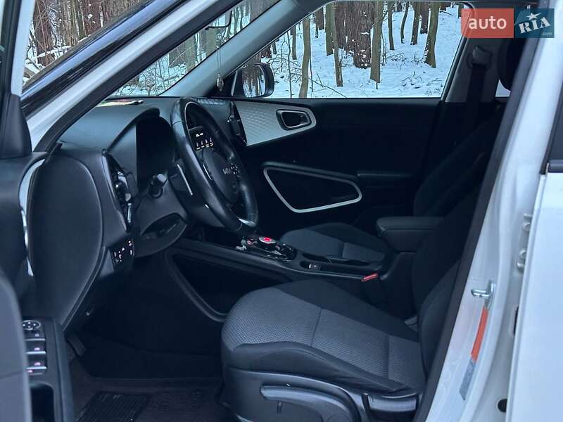 Позашляховик / Кросовер Kia Soul EV 2022 в Житомирі