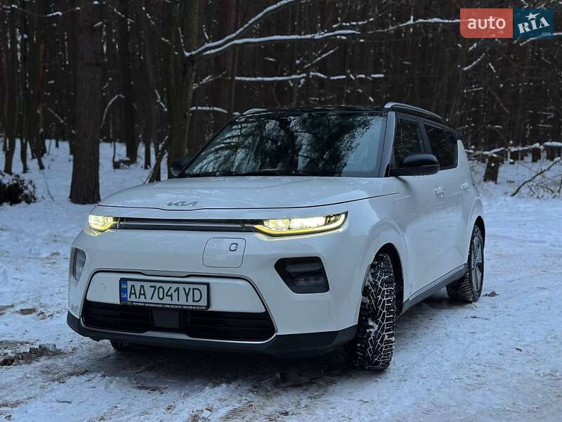 Позашляховик / Кросовер Kia Soul EV 2022 в Житомирі