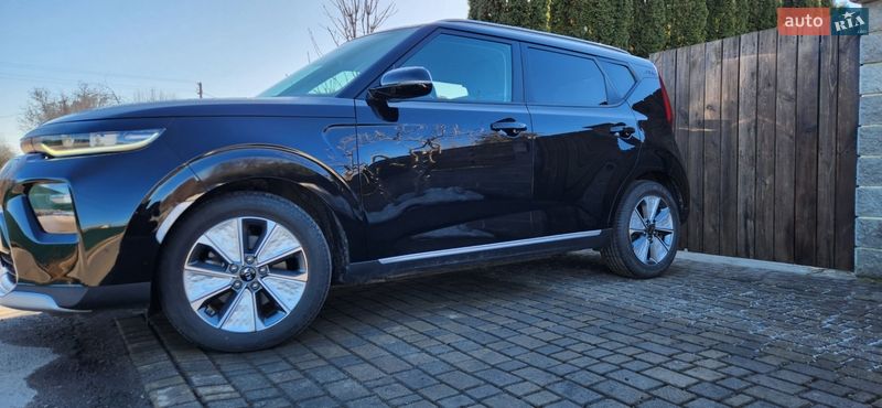 Внедорожник / Кроссовер Kia Soul EV 2019 в Ровно