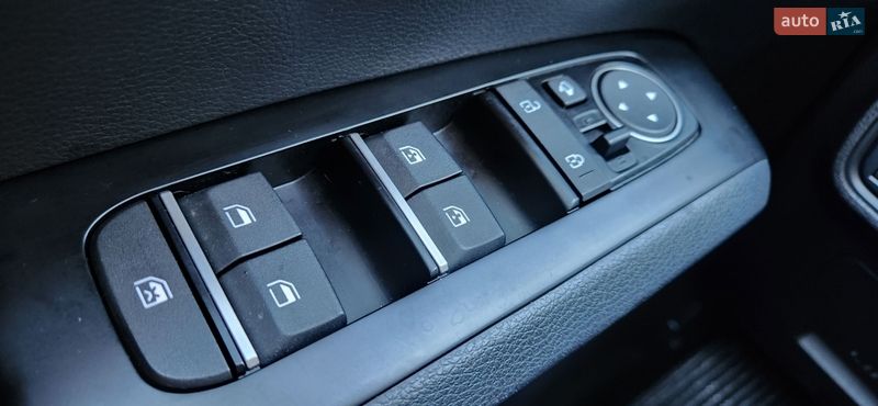 Внедорожник / Кроссовер Kia Soul EV 2019 в Ровно