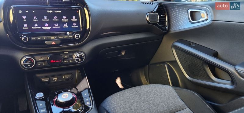 Внедорожник / Кроссовер Kia Soul EV 2019 в Ровно