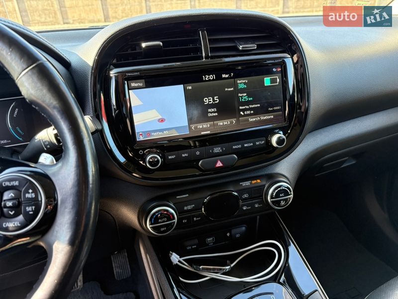 Внедорожник / Кроссовер Kia Soul EV 2019 в Ровно