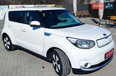 Позашляховик / Кросовер Kia Soul EV 2017 в Кам'янець-Подільському