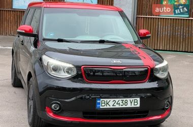 Позашляховик / Кросовер Kia Soul EV 2015 в Рівному