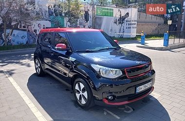 Внедорожник / Кроссовер Kia Soul EV 2015 в Одессе