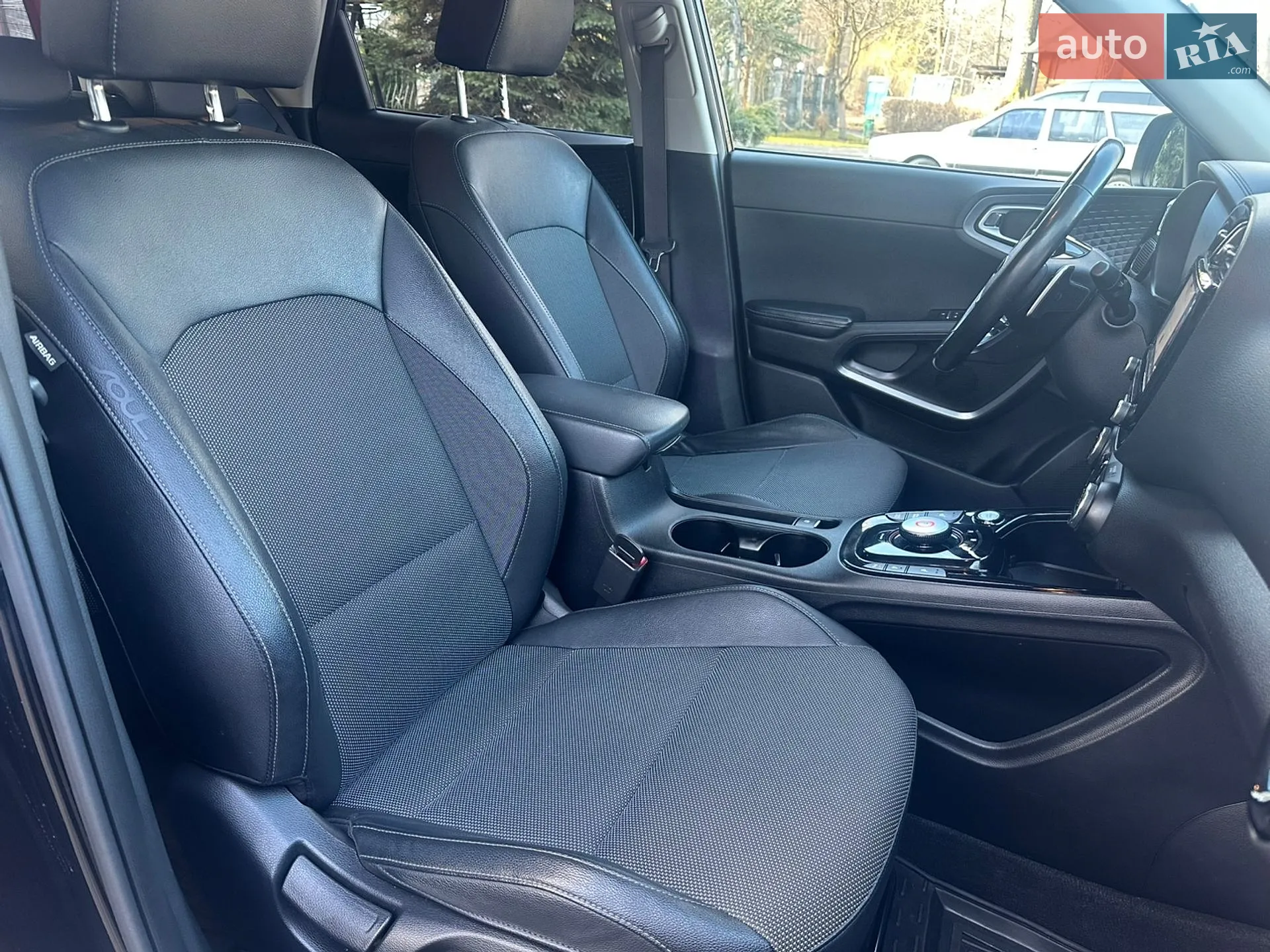 2020 Kia Soul EV - мініатюра 36