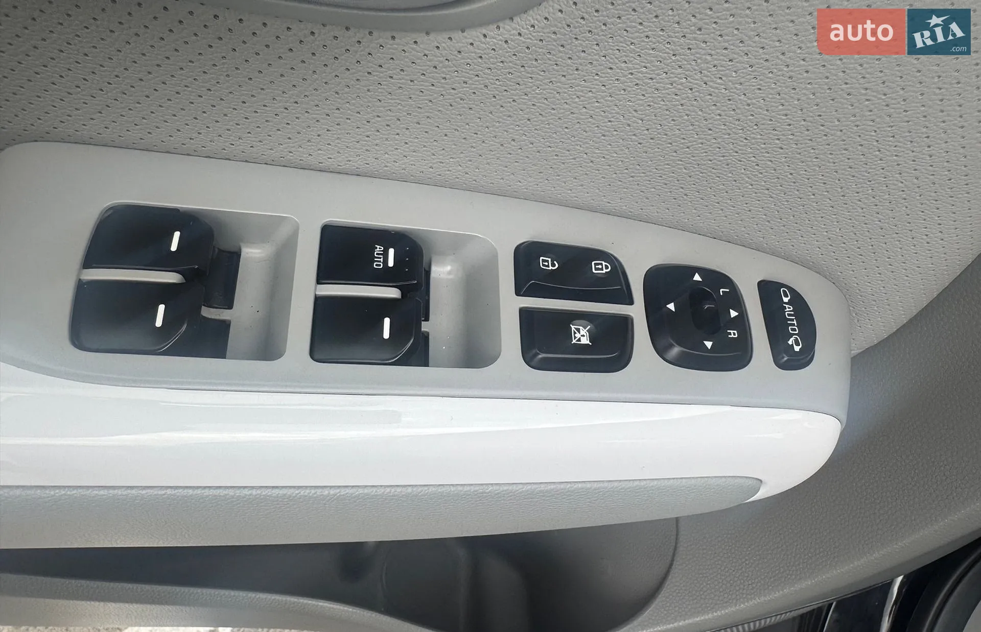 2017 Kia Soul EV - мініатюра 19