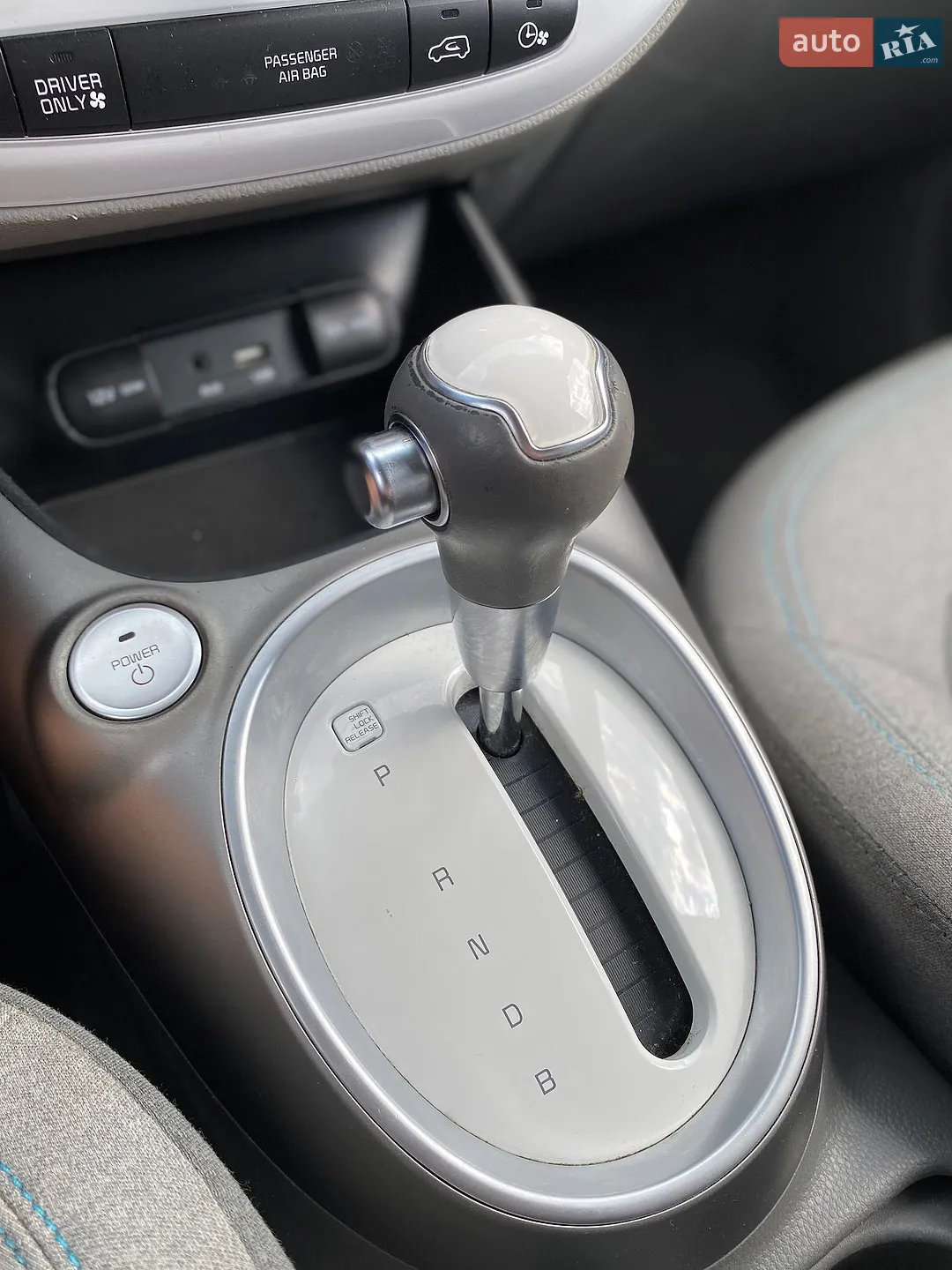 2015 Kia Soul EV - мініатюра 32