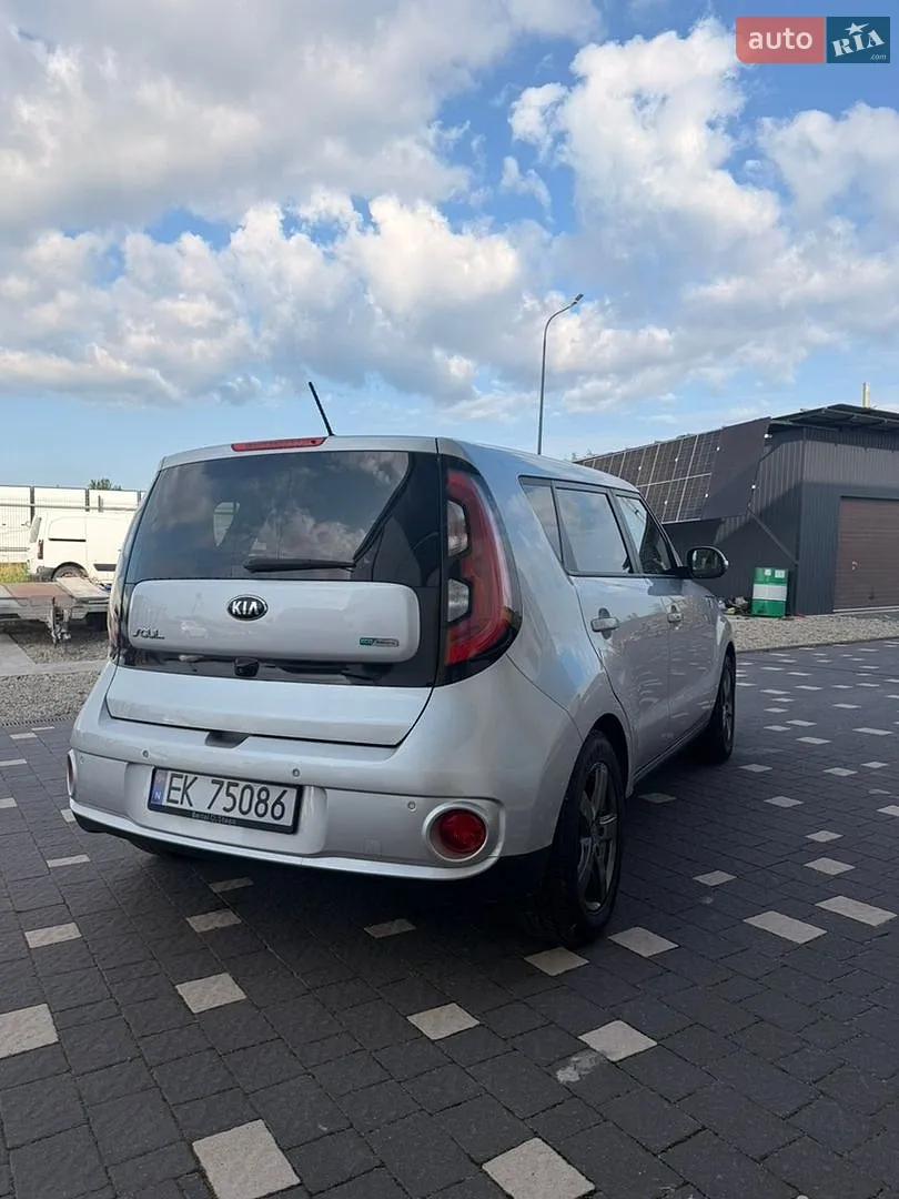 2017 Kia Soul EV - мініатюра 5
