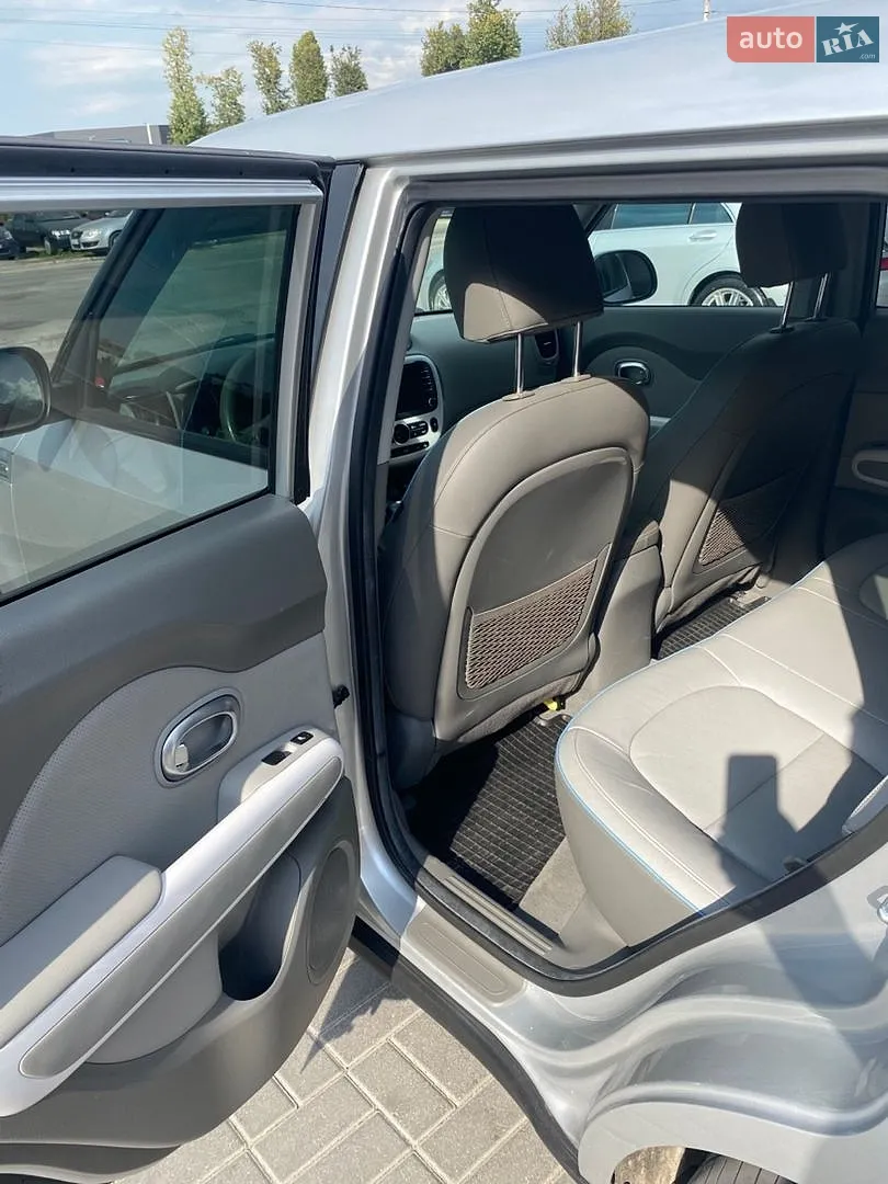 2018 Kia Soul EV - мініатюра 8