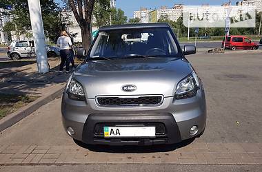 Хэтчбек Kia Soul 2011 в Киеве