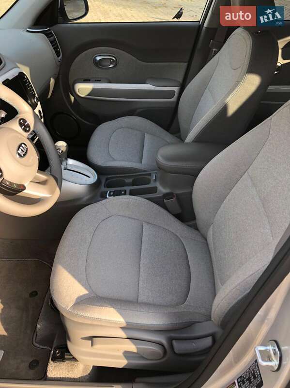 Хэтчбек Kia Soul 2016 в Ровно