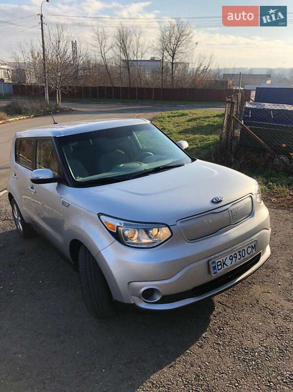 Хэтчбек Kia Soul 2016 в Ровно