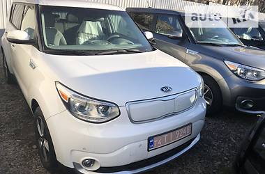 Хетчбек Kia Soul 2015 в 