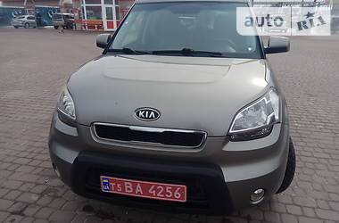 Минивэн Kia Soul 2009 в Ровно