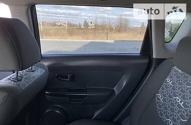 Хетчбек Kia Soul 2009 в 