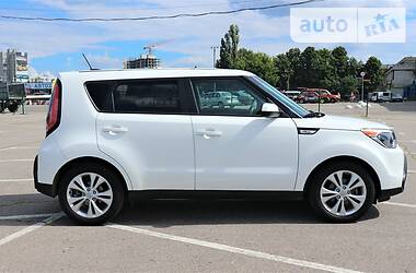 Хетчбек Kia Soul 2014 в 