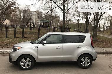 Хэтчбек Kia Soul 2016 в Киеве