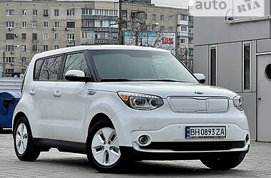 Внедорожник / Кроссовер Kia Soul 2016 в Одессе