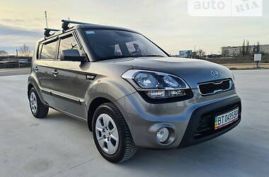 Минивэн Kia Soul 2011 в Херсоне