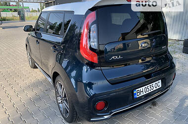 Внедорожник / Кроссовер Kia Soul 2017 в Одессе