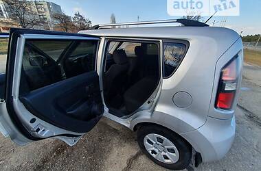 Внедорожник / Кроссовер Kia Soul 2011 в Энергодаре