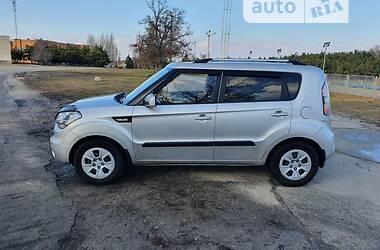 Внедорожник / Кроссовер Kia Soul 2011 в Энергодаре