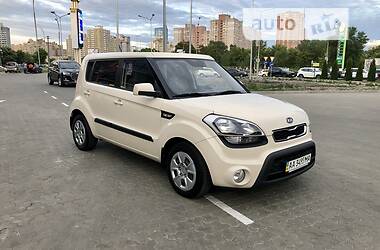 Хэтчбек Kia Soul 2011 в Киеве