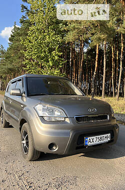 Хэтчбек Kia Soul 2010 в Харькове