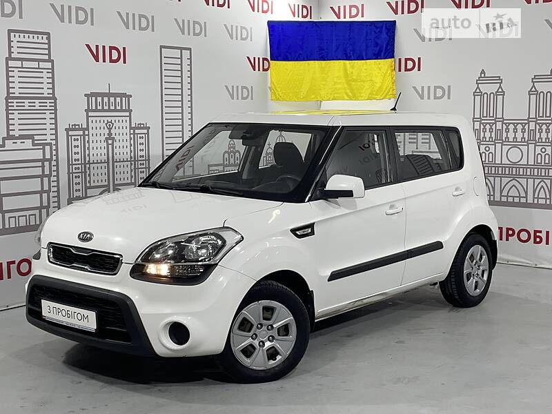 Хэтчбек Kia Soul 2011 в Киеве