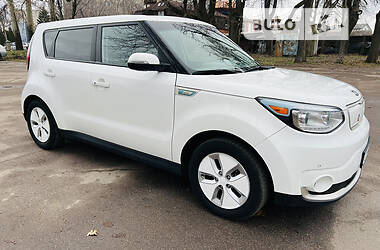 Внедорожник / Кроссовер Kia Soul 2014 в Черкассах