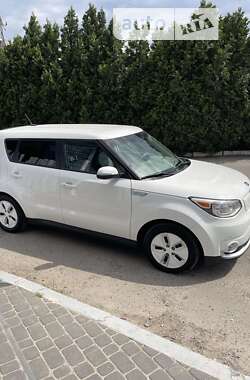 Внедорожник / Кроссовер Kia Soul 2016 в Львове