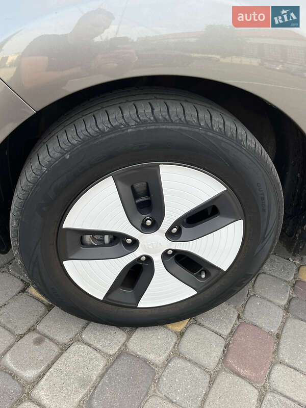 Внедорожник / Кроссовер Kia Soul 2015 в Луцке