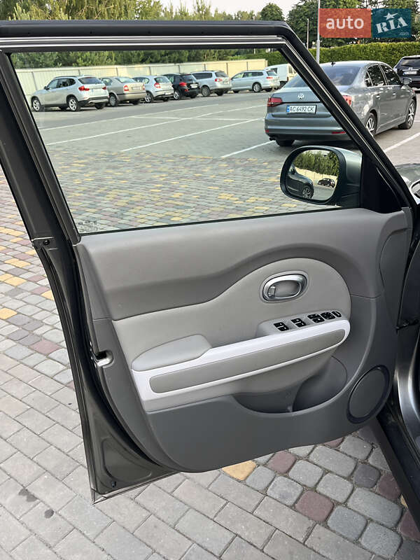 Внедорожник / Кроссовер Kia Soul 2015 в Луцке