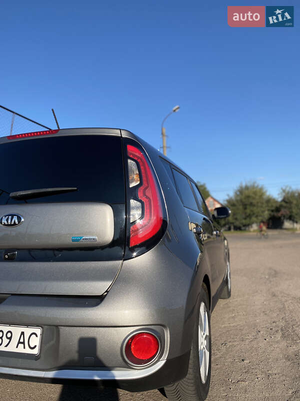 Внедорожник / Кроссовер Kia Soul 2016 в Прилуках фото 23 Внедорожник / Кроссовер Kia Soul 2016 в Прилуках