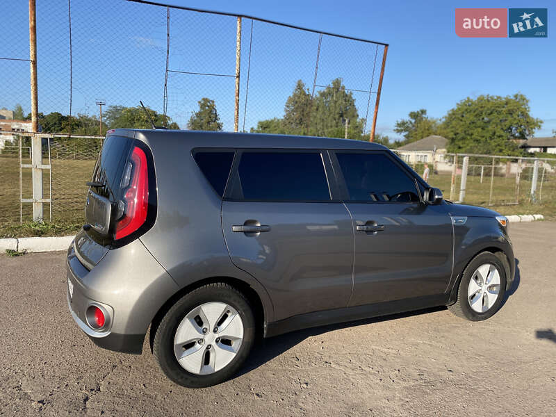 Внедорожник / Кроссовер Kia Soul 2016 в Прилуках фото 26 Внедорожник / Кроссовер Kia Soul 2016 в Прилуках