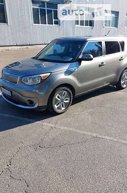 Позашляховик / Кросовер Kia Soul 2017 в Одесі