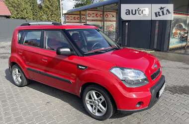 Позашляховик / Кросовер Kia Soul 2010 в Києві