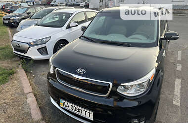 Внедорожник / Кроссовер Kia Soul 2016 в Киеве
