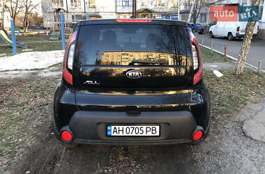 Внедорожник / Кроссовер Kia Soul 2014 в Александровке