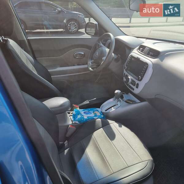 Позашляховик / Кросовер Kia Soul 2016 в Харкові