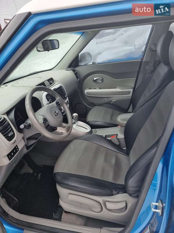 Позашляховик / Кросовер Kia Soul 2016 в Харкові