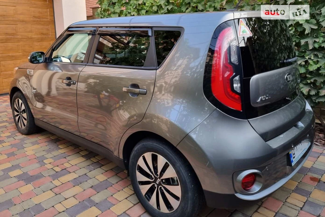 2017 Kia Soul - мініатюра 16