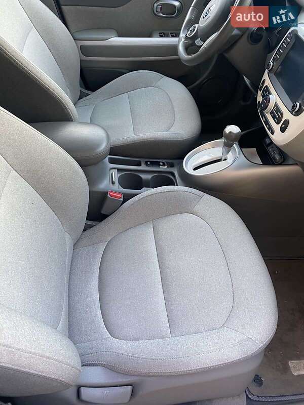 Позашляховик / Кросовер Kia Soul 2016 в Харкові