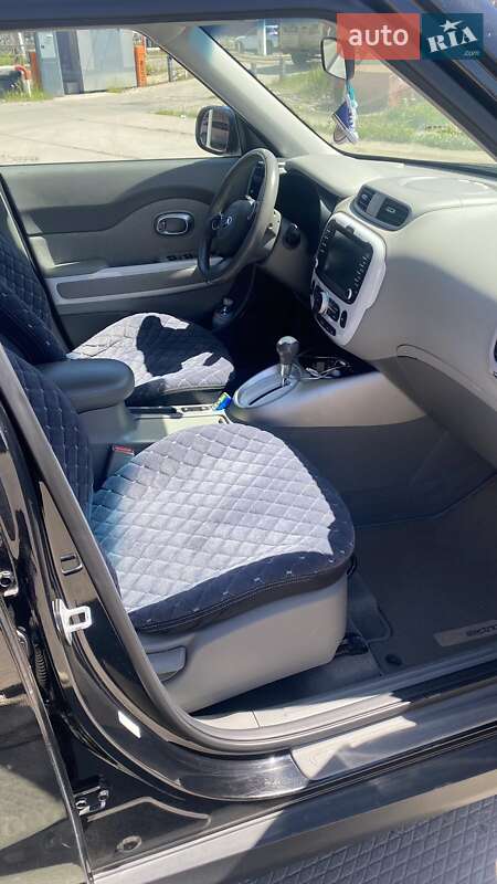 Позашляховик / Кросовер Kia Soul 2016 в Харкові