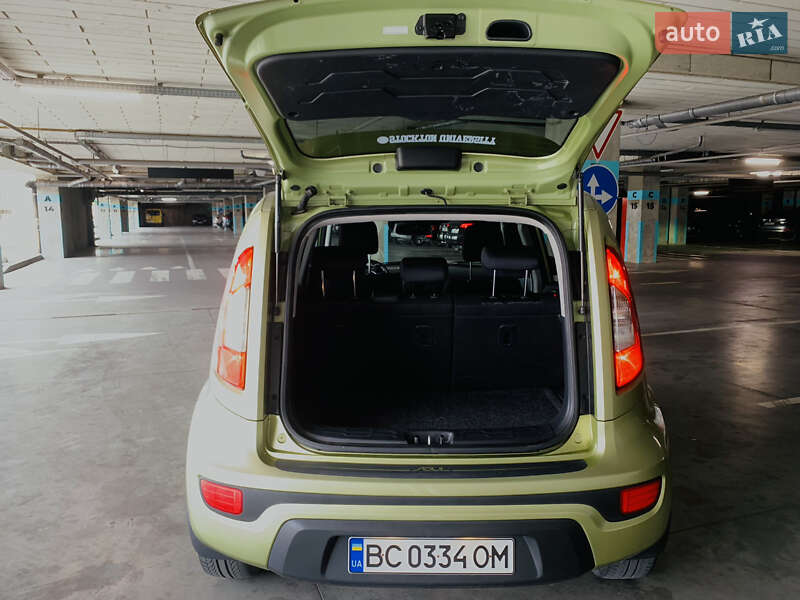 Позашляховик / Кросовер Kia Soul 2013 в Львові