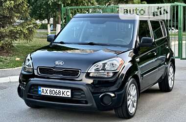 Позашляховик / Кросовер Kia Soul 2013 в Харкові