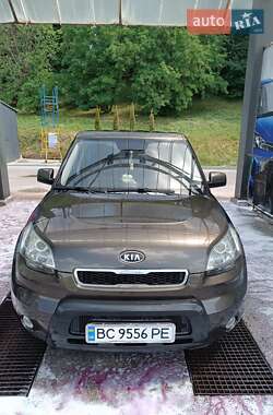 Внедорожник / Кроссовер Kia Soul 2011 в 