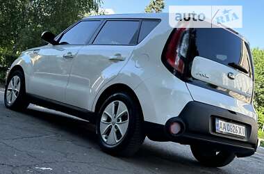 Позашляховик / Кросовер Kia Soul 2015 в Кам'янському